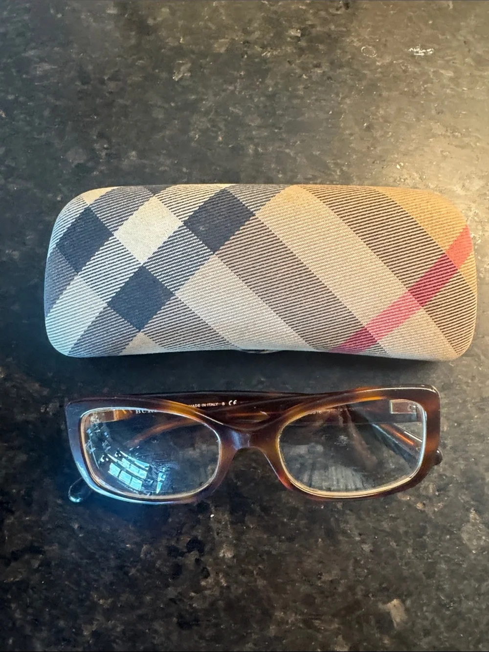 Burberry eye glasses